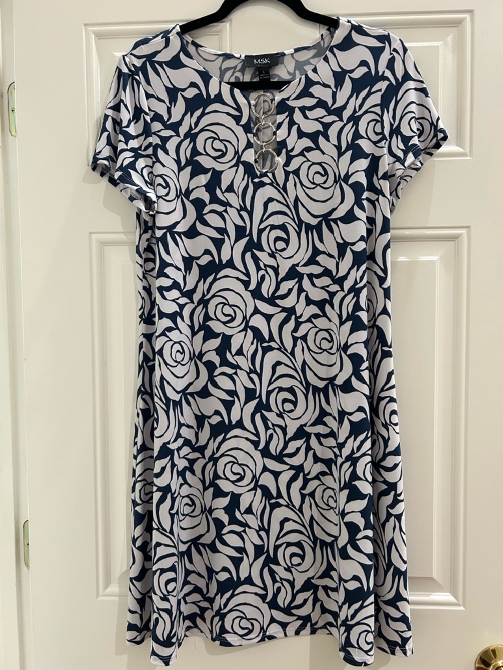 MSK Navy and White Floral Short-Sleeve Dress